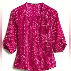 West Kei Blouse with High/Low elastic waist in Raspberry